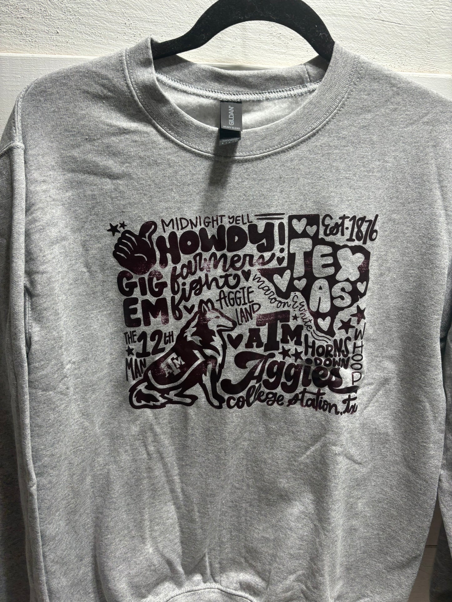 Sale! Aggie Gildan Sweatshirt small