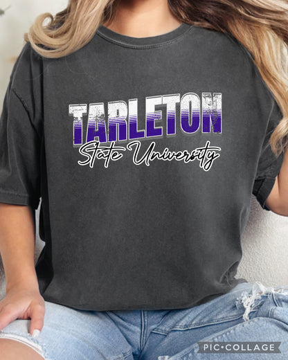 Any personalization retro design tee
