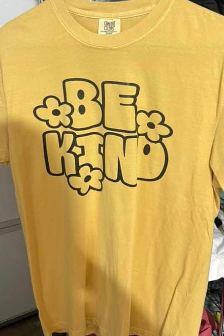 Sale! Be Kind Comfort Colors Tee Size L